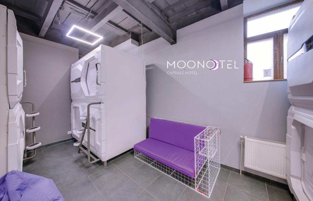 Moonotel Maidan Kiev Ngoại thất bức ảnh