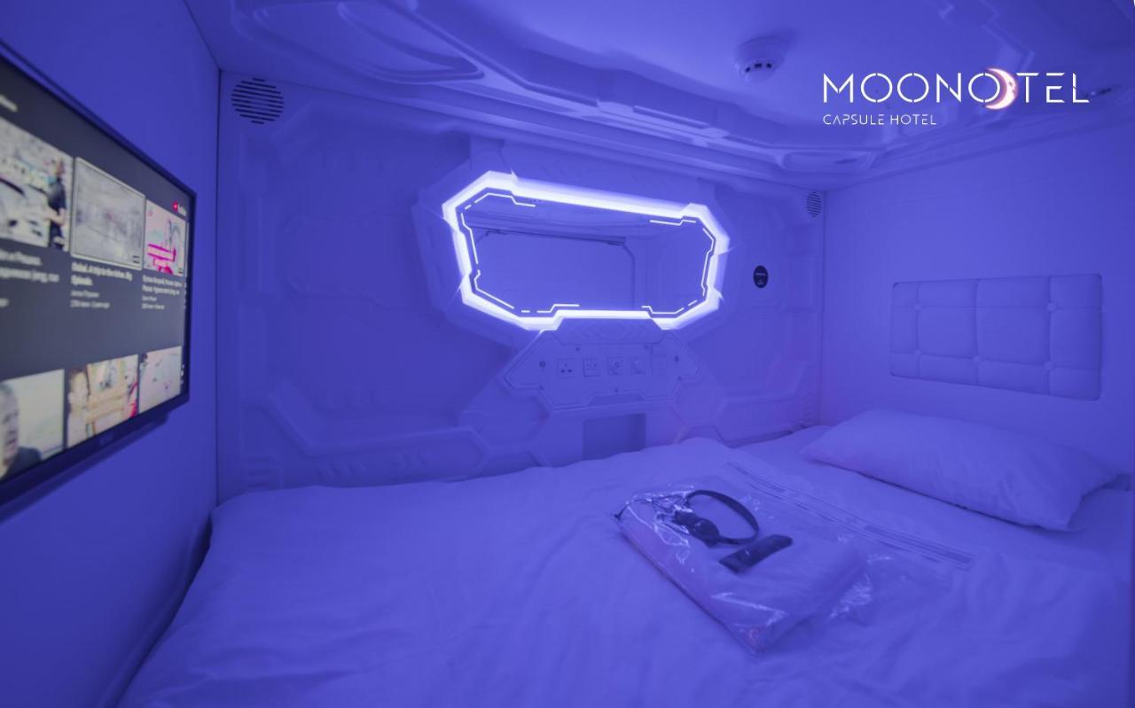 Moonotel Maidan Kiev Ngoại thất bức ảnh