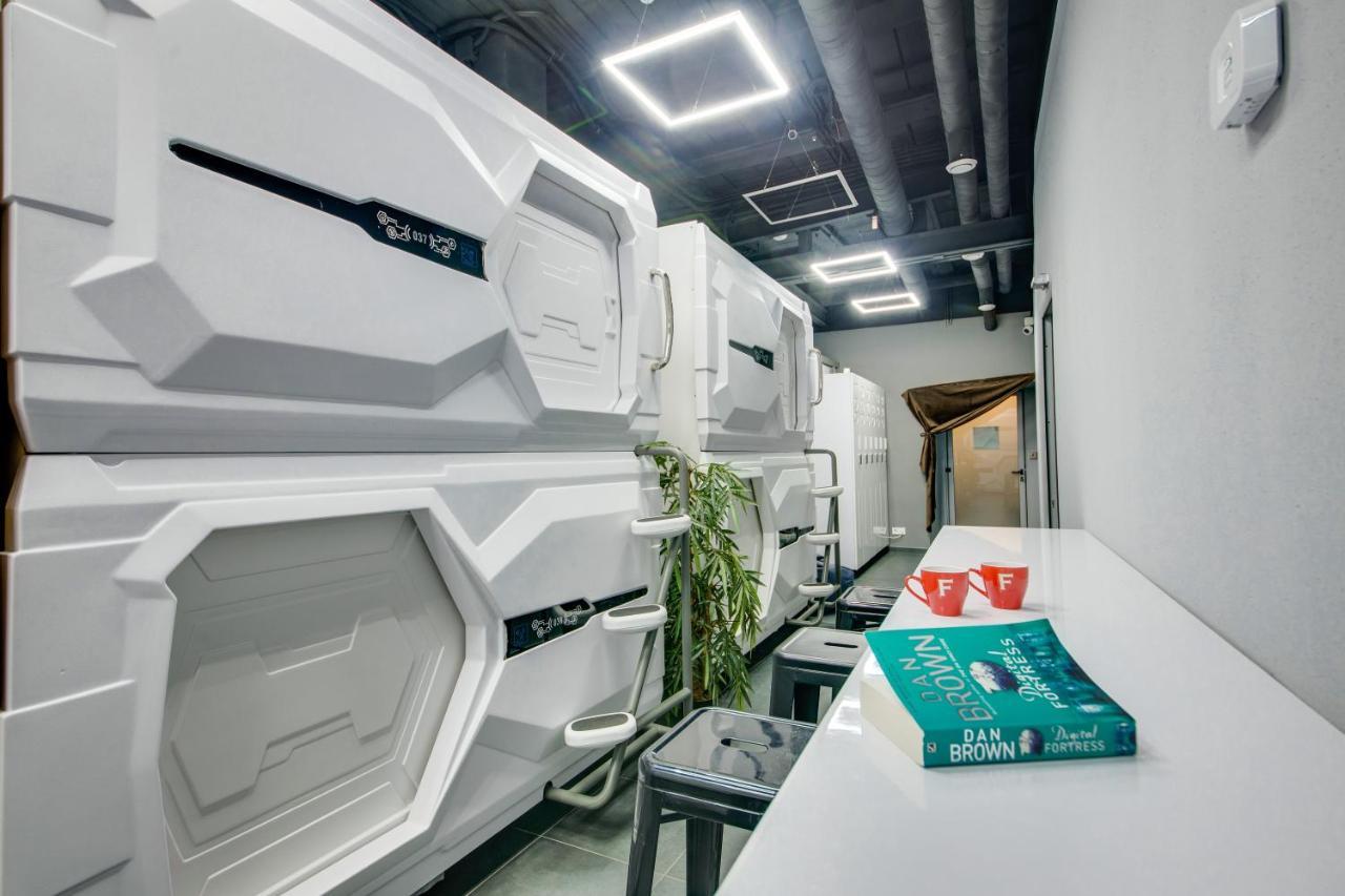 Moonotel Maidan Kiev Ngoại thất bức ảnh