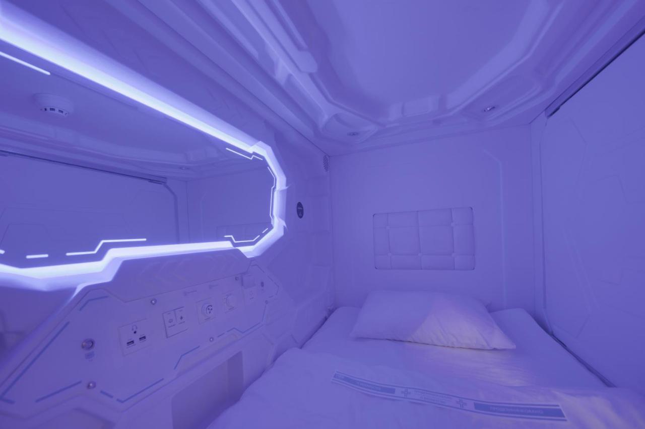 Moonotel Maidan Kiev Ngoại thất bức ảnh